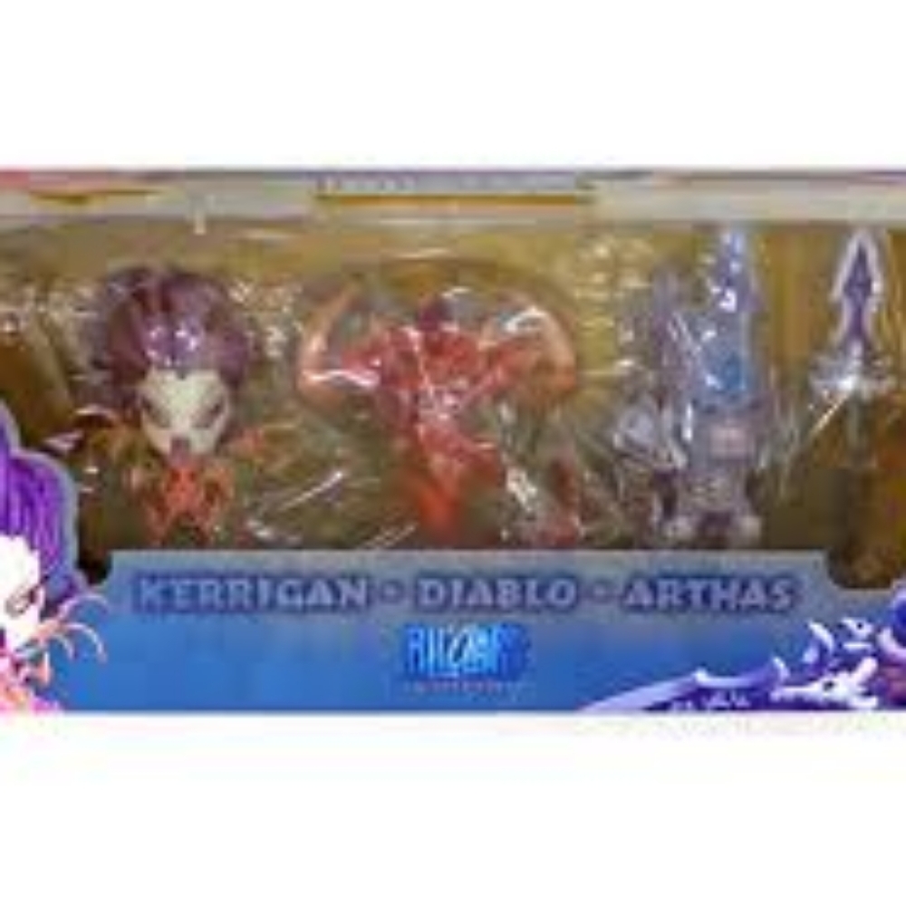 NIB Exclusive Blizzcon 2013 Souvenir Set